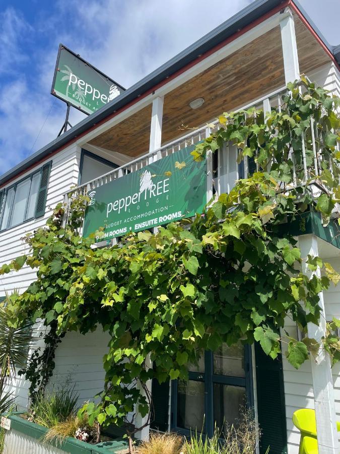Peppertree Lodge Paihia Exterior photo