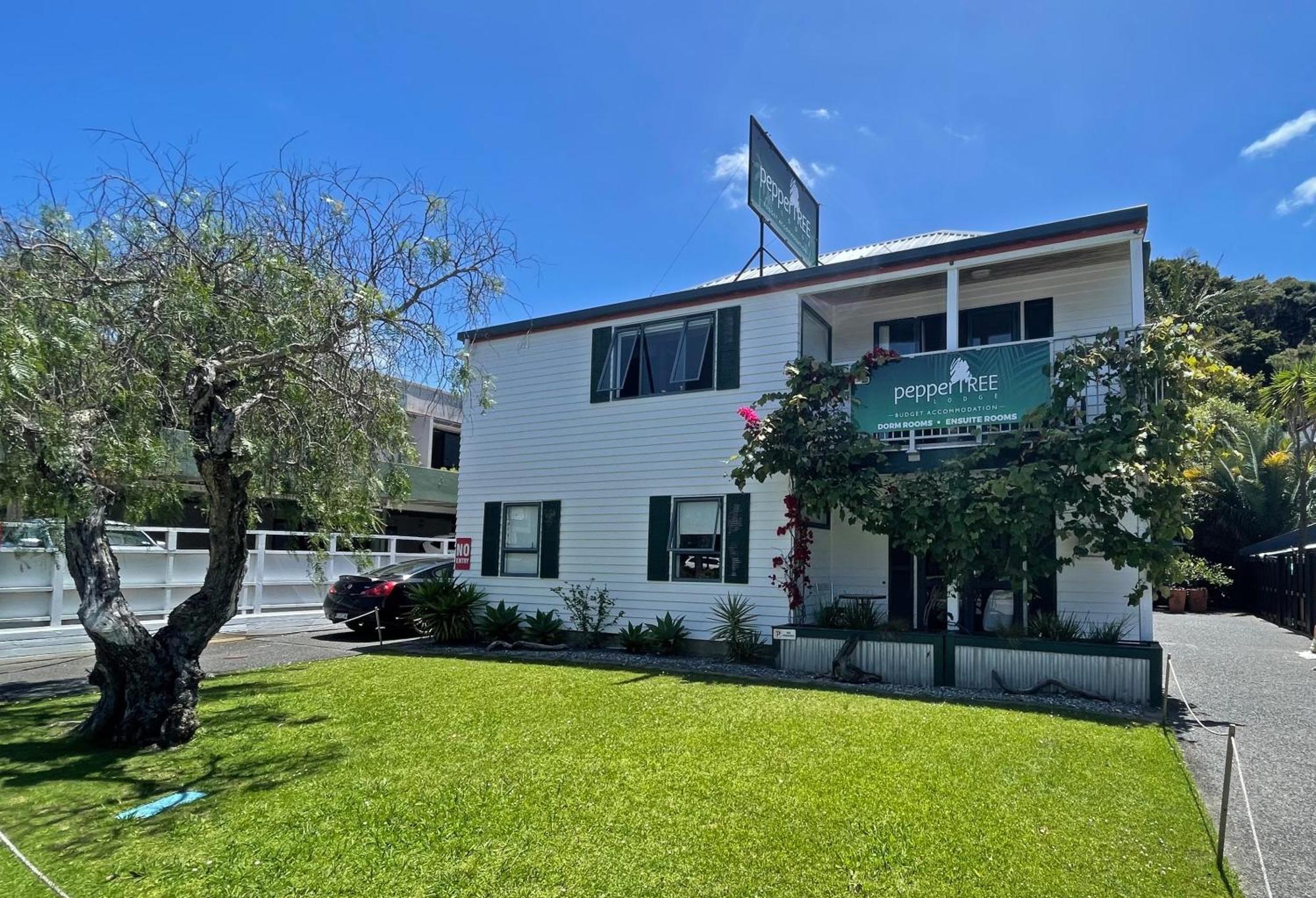 Peppertree Lodge Paihia Exterior photo